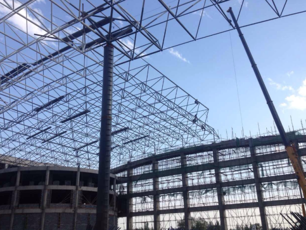 鄂尔多斯煤棚网架